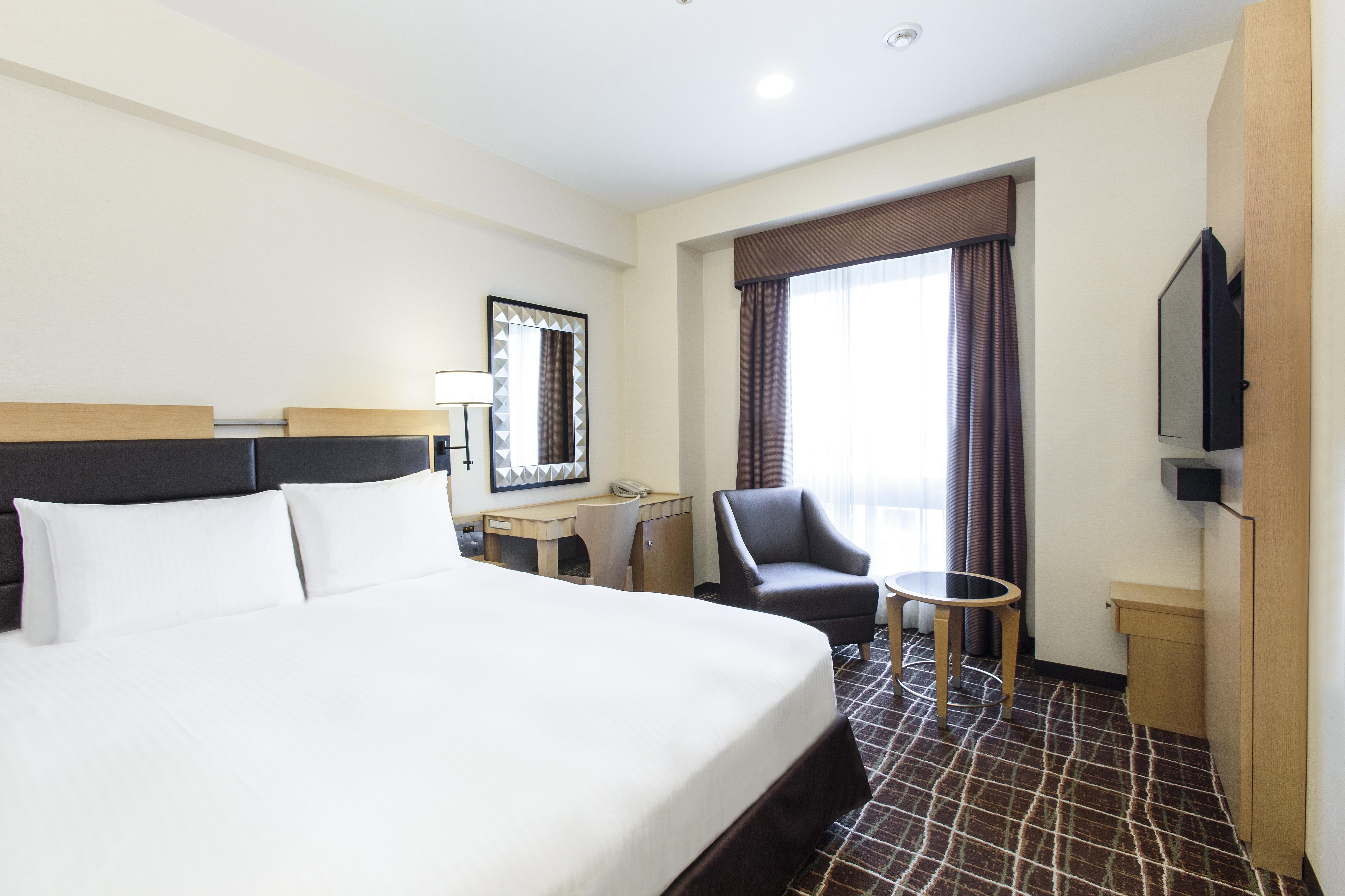 מלון Doubletree By Hilton נאהא מראה חיצוני תמונה