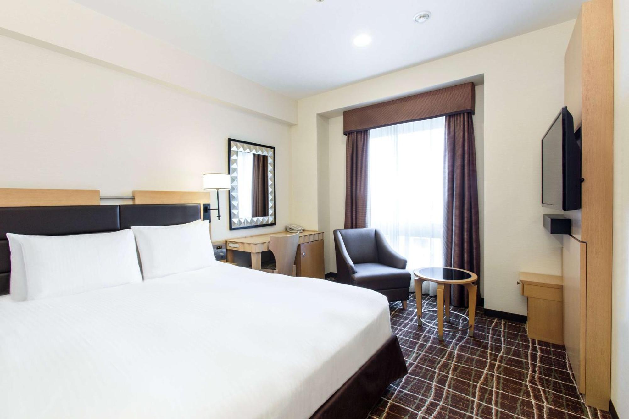 מלון Doubletree By Hilton נאהא מראה חיצוני תמונה