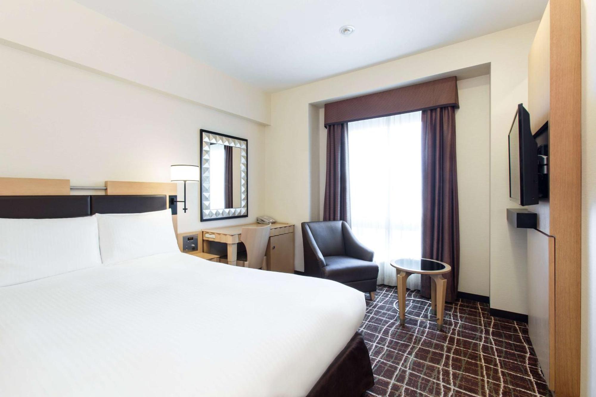 מלון Doubletree By Hilton נאהא מראה חיצוני תמונה