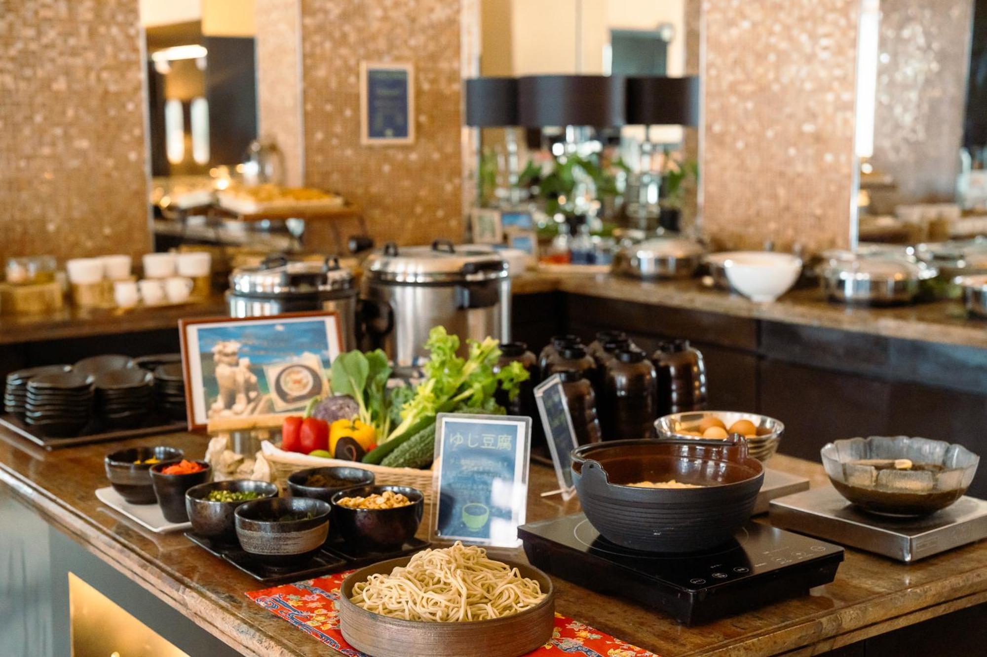 מלון Doubletree By Hilton נאהא מראה חיצוני תמונה